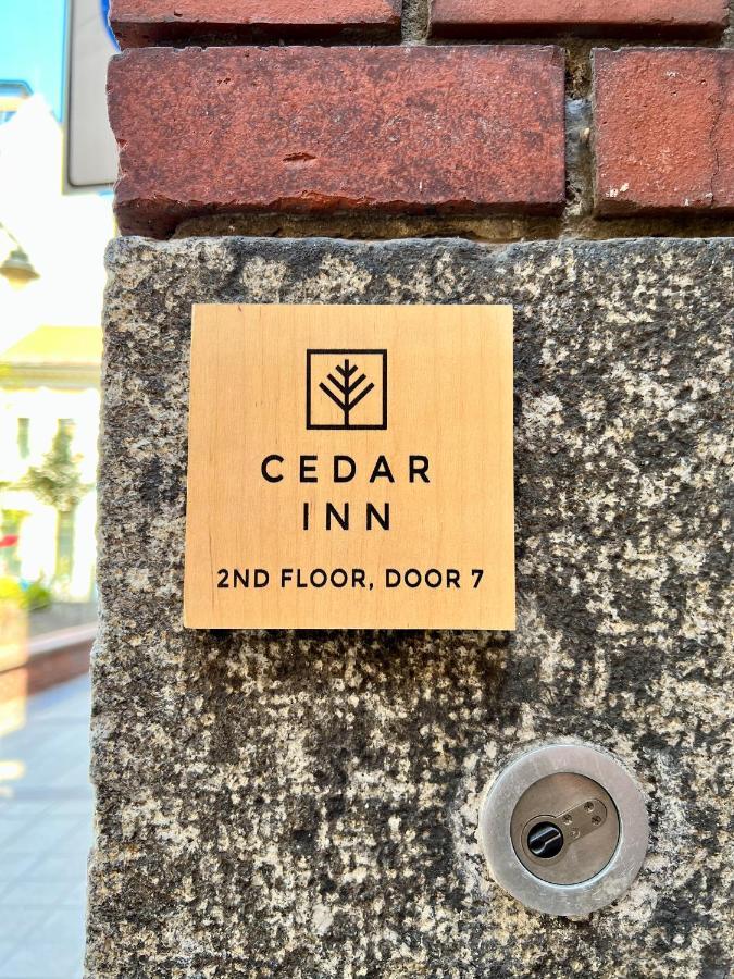 Cedar Inn Budapest - Palace District المظهر الخارجي الصورة