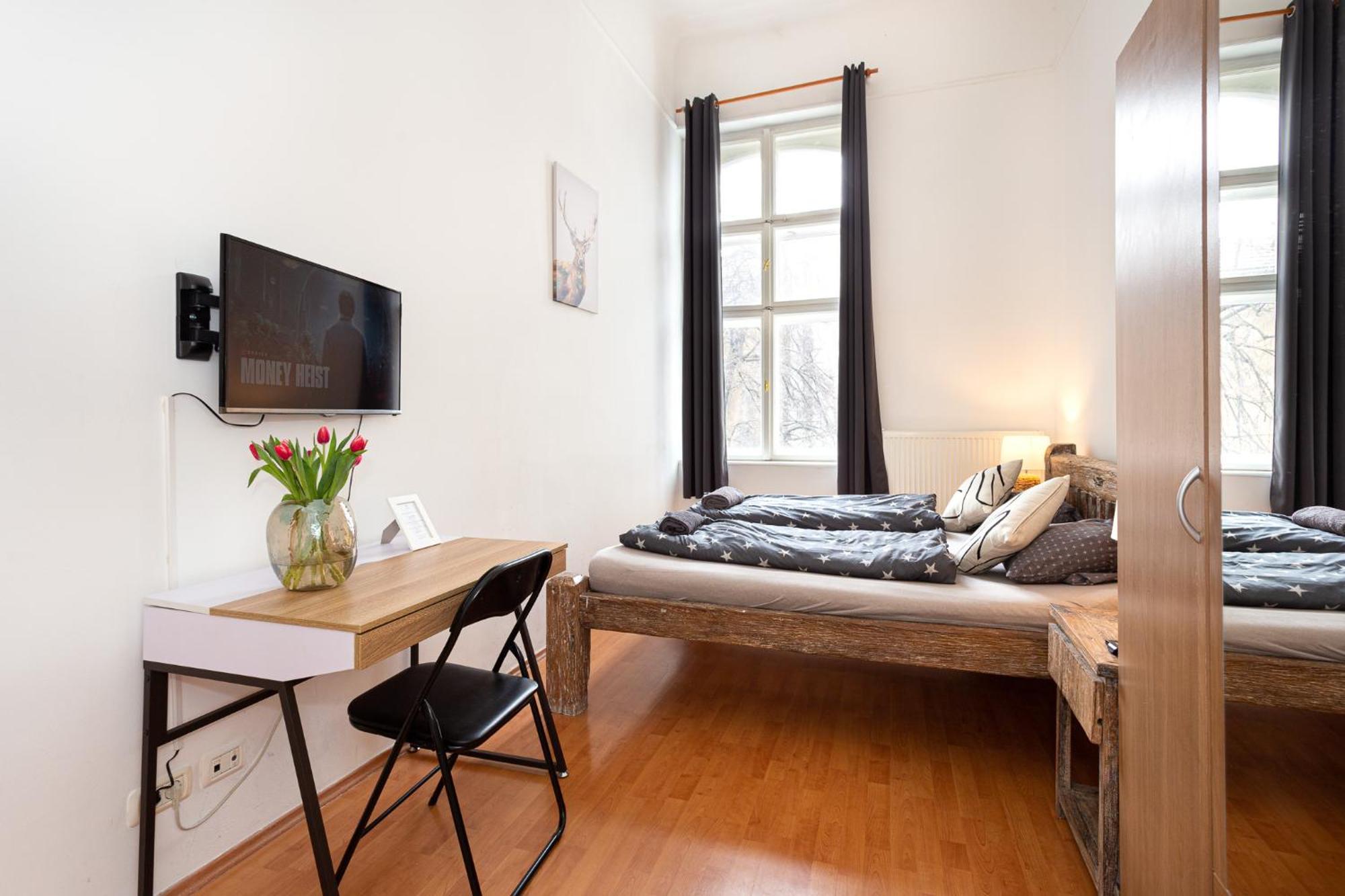 Cedar Inn Budapest - Palace District المظهر الخارجي الصورة
